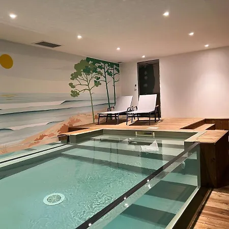 别墅 Neuve Piscine Interieure 18pers