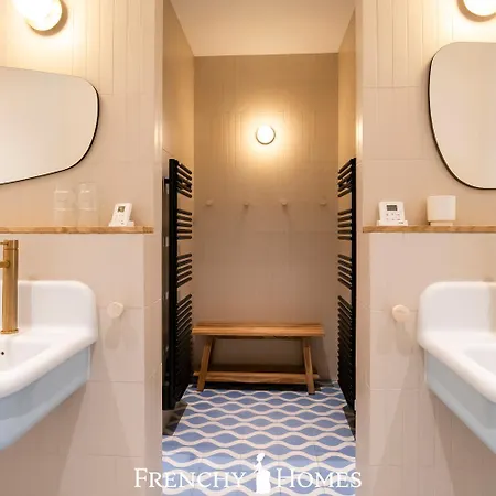 Neuve Piscine Interieure 18pers 别墅 居让梅斯特拉